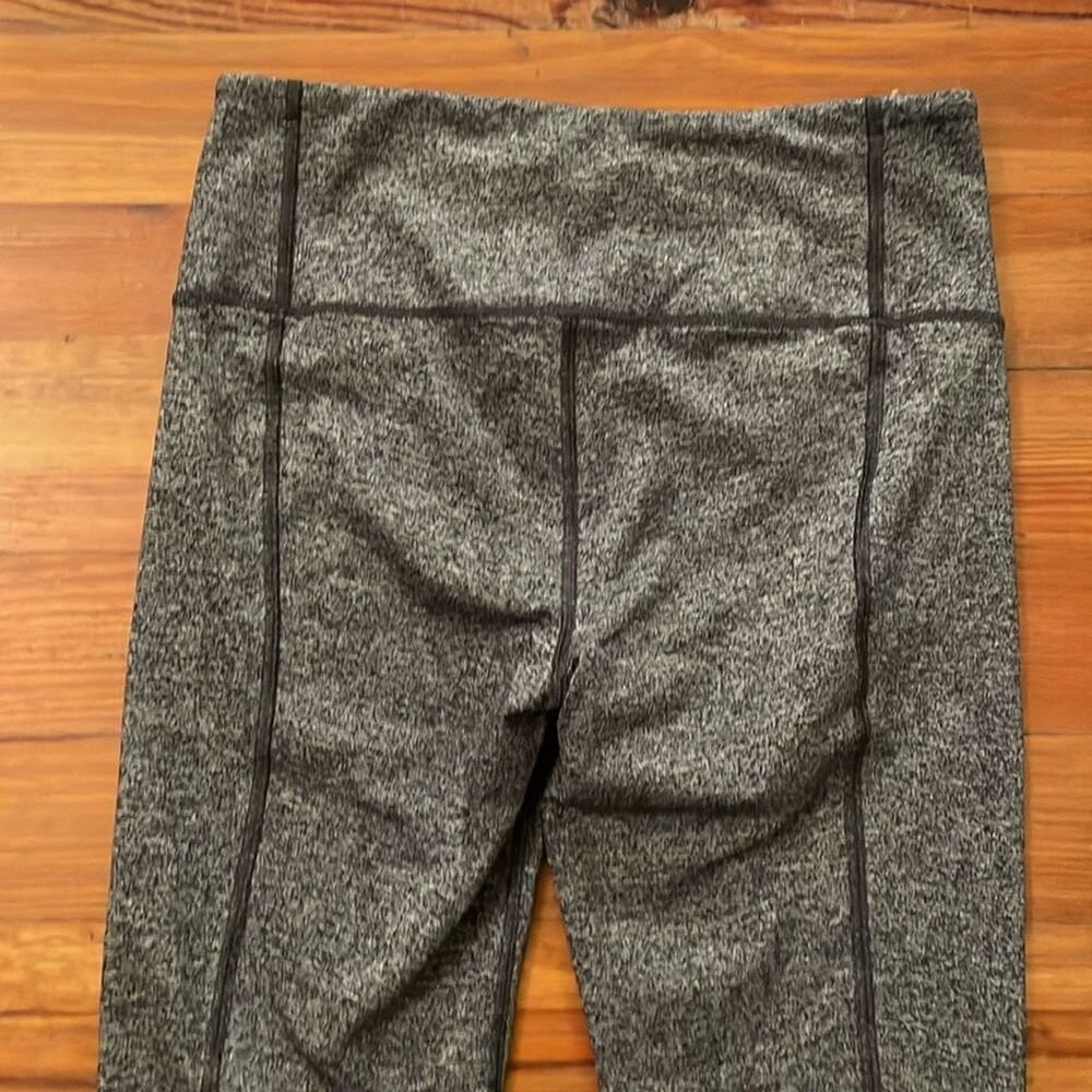 Victoria's Secret VSX Sport Heather Gray Leggings Womens Size Small Athleisure - Picture 11 of 11